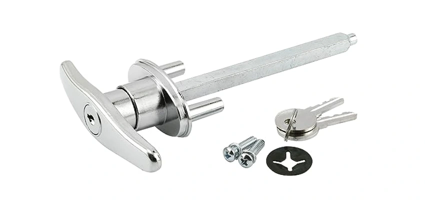Old Style Garage Door Locks Replacements in Mendota, California