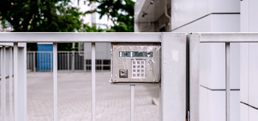 Gate Locks For Metal Gates in Mendota, California