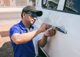 Car Locksmith in Mendota, CA